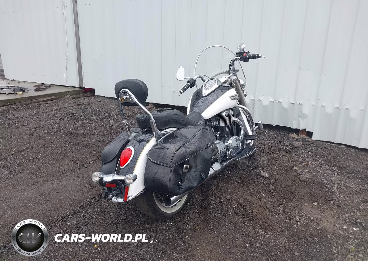 2017 Triumph Motorcycle Thunderbird Lt VIN:SMTB07WF0HJ785978 - 4