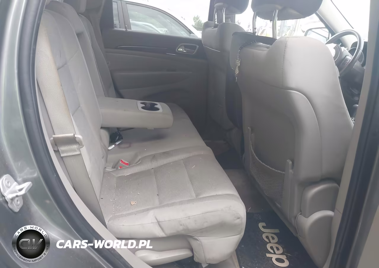 2012 Jeep Grand Cherokee Laredo VIN:1C4RJEAG9CC162497 - 8