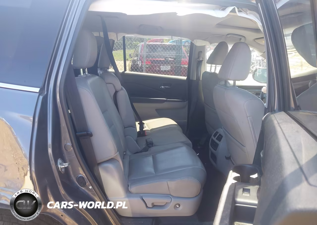 2017 Honda Pilot Ex-L VIN:5FNYF6H72HB009558 - 8