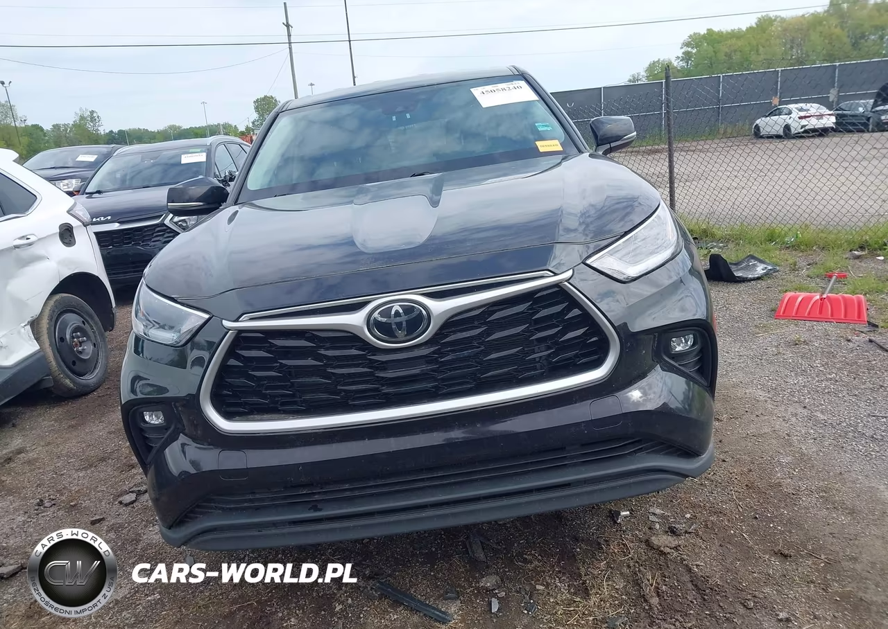 2021 Toyota Highlander Le VIN:5TDBZRBH2MS142052 - 12