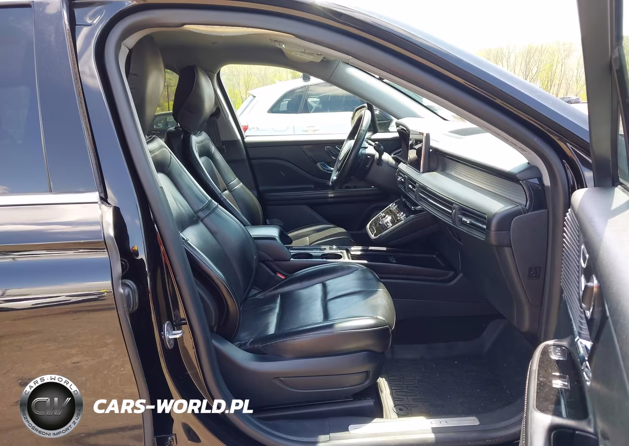 2022 Lincoln Corsair Standard VIN:5LMCJ1D90NUL00767 - 5