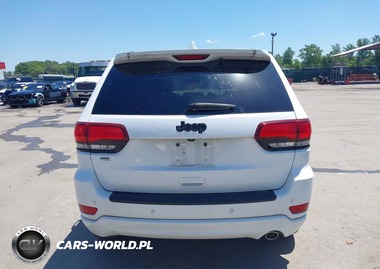 2018 Jeep Grand Cherokee Altitude 4X2 VIN:1C4RJEAG1JC512993 - 18