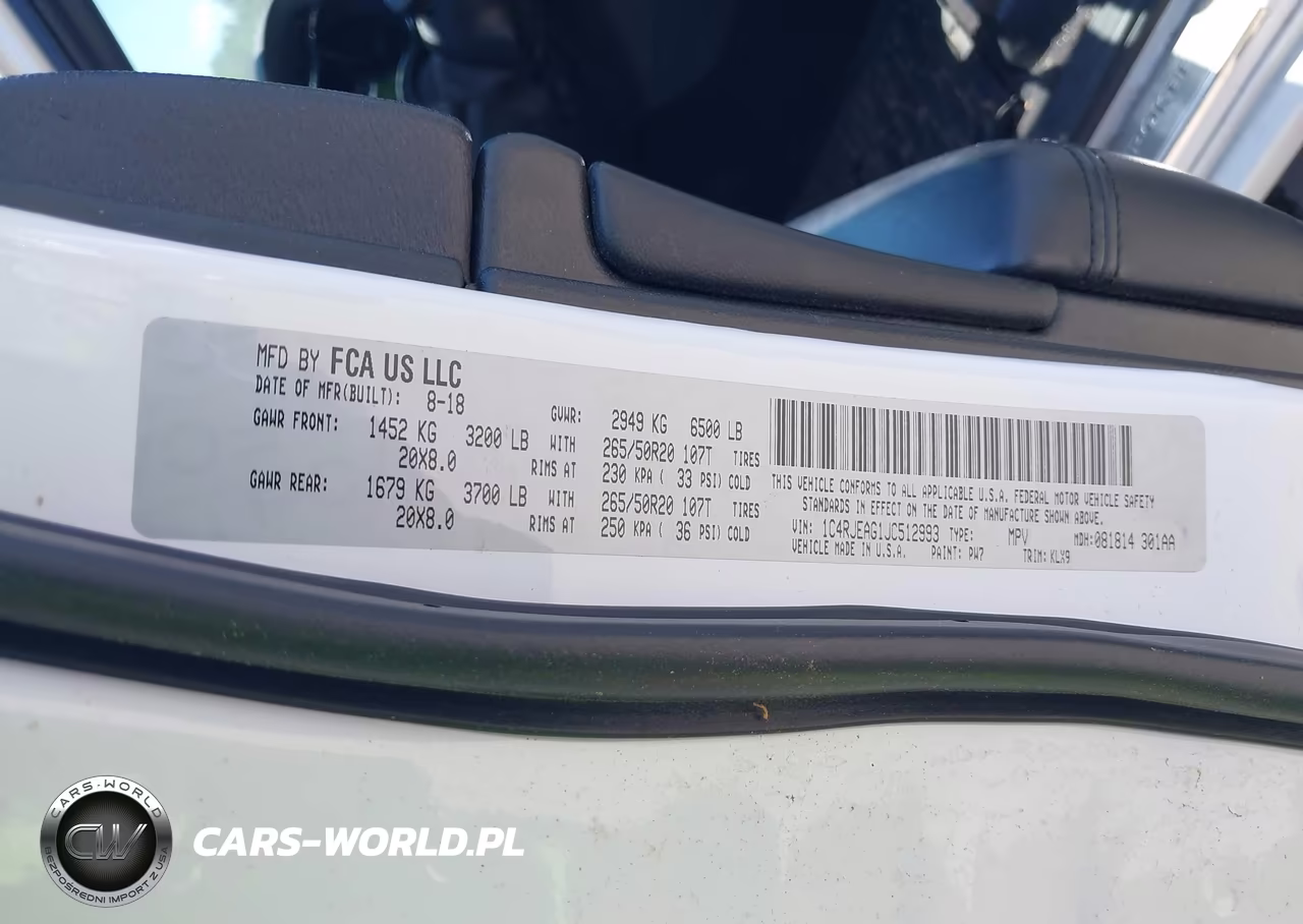 2018 Jeep Grand Cherokee Altitude 4X2 VIN:1C4RJEAG1JC512993 - 9