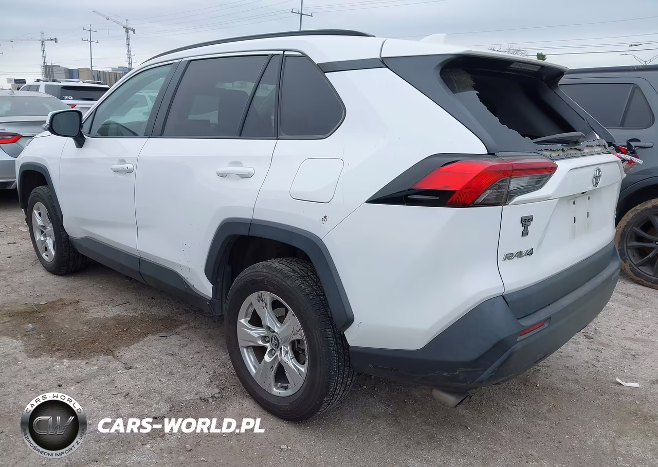 2021 Toyota Rav4 Xle VIN:2T3W1RFV7MC098722 - 3