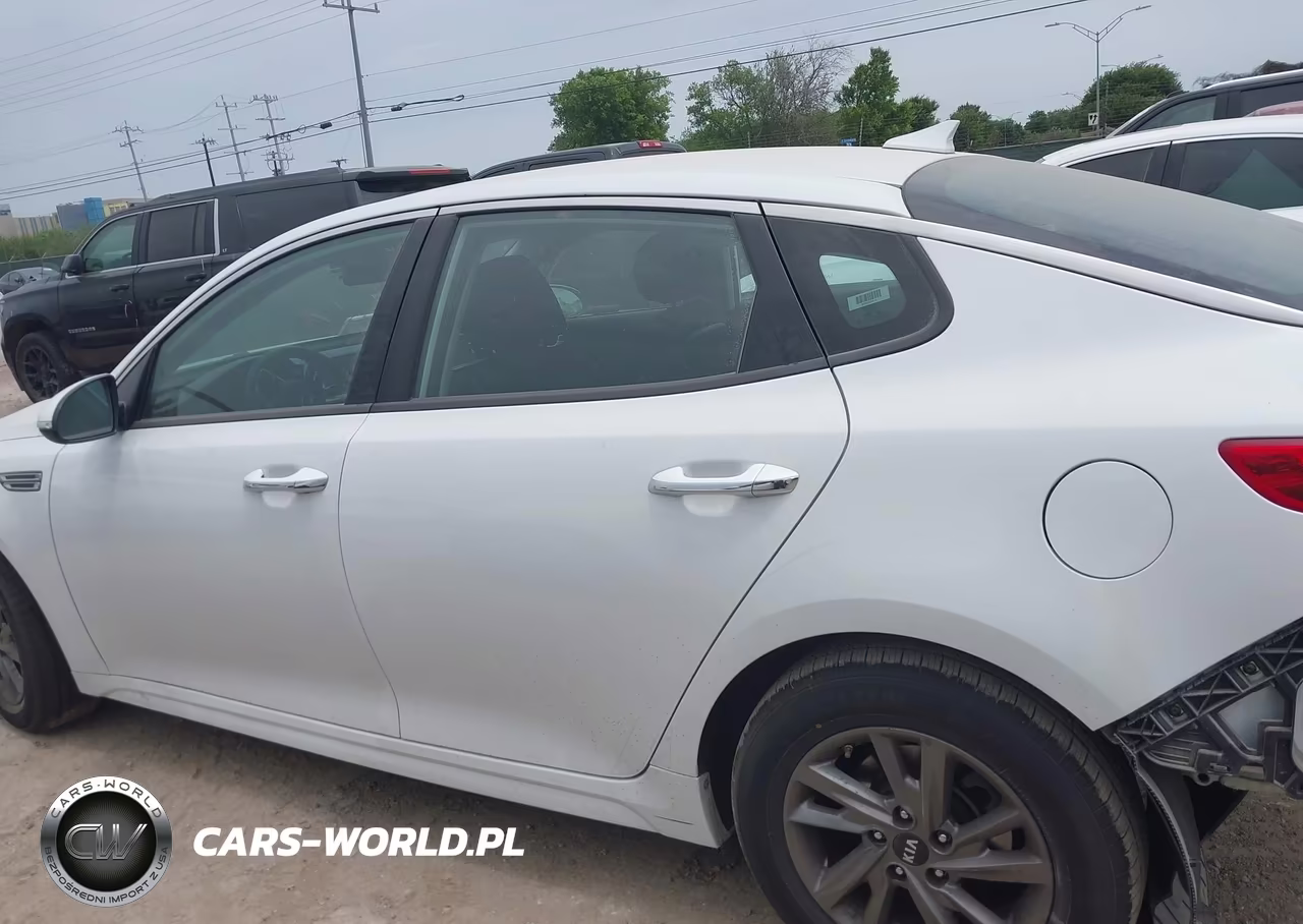 2020 Kia Optima Lx VIN:5XXGT4L3XLG382978 - 14