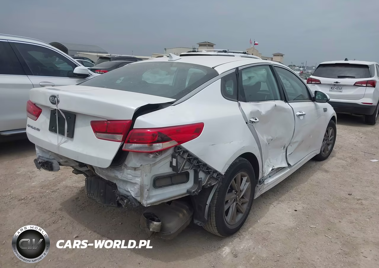 2020 Kia Optima Lx VIN:5XXGT4L3XLG382978 - 4