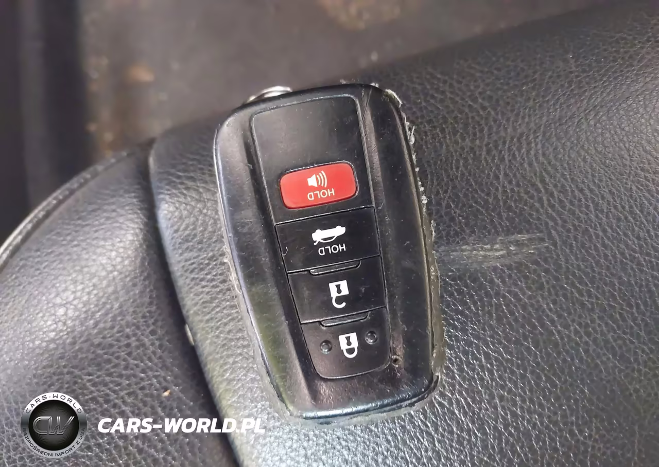 2018 Toyota Camry Se VIN:4T1B11HK5JU080211 - 11