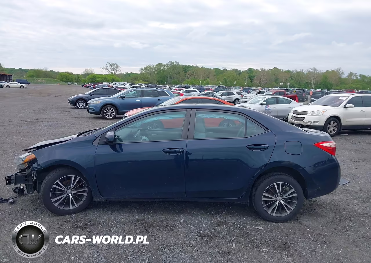 2019 Toyota Corolla Le VIN:2T1BURHE7KC181236 - 14