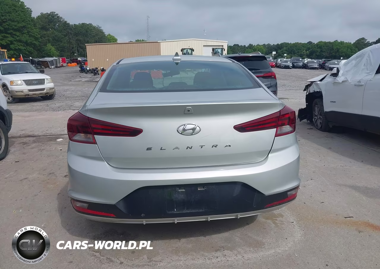2020 Hyundai Elantra Sel VIN:5NPD84LF1LH528476 - 17