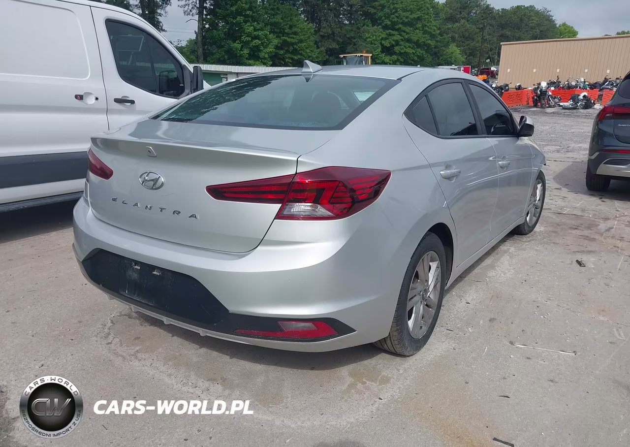 2020 Hyundai Elantra Sel VIN:5NPD84LF1LH528476 - 4