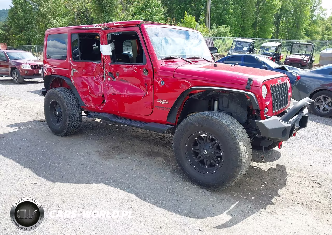 2013 Jeep Wrangler Unlimited Sahara – zdjęcie 1 z 17