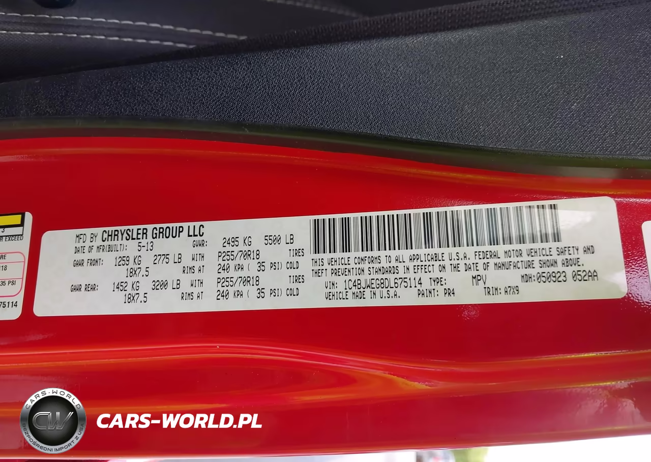 2013 Jeep Wrangler Unlimited Sahara VIN:1C4BJWEG8DL675114 - 9