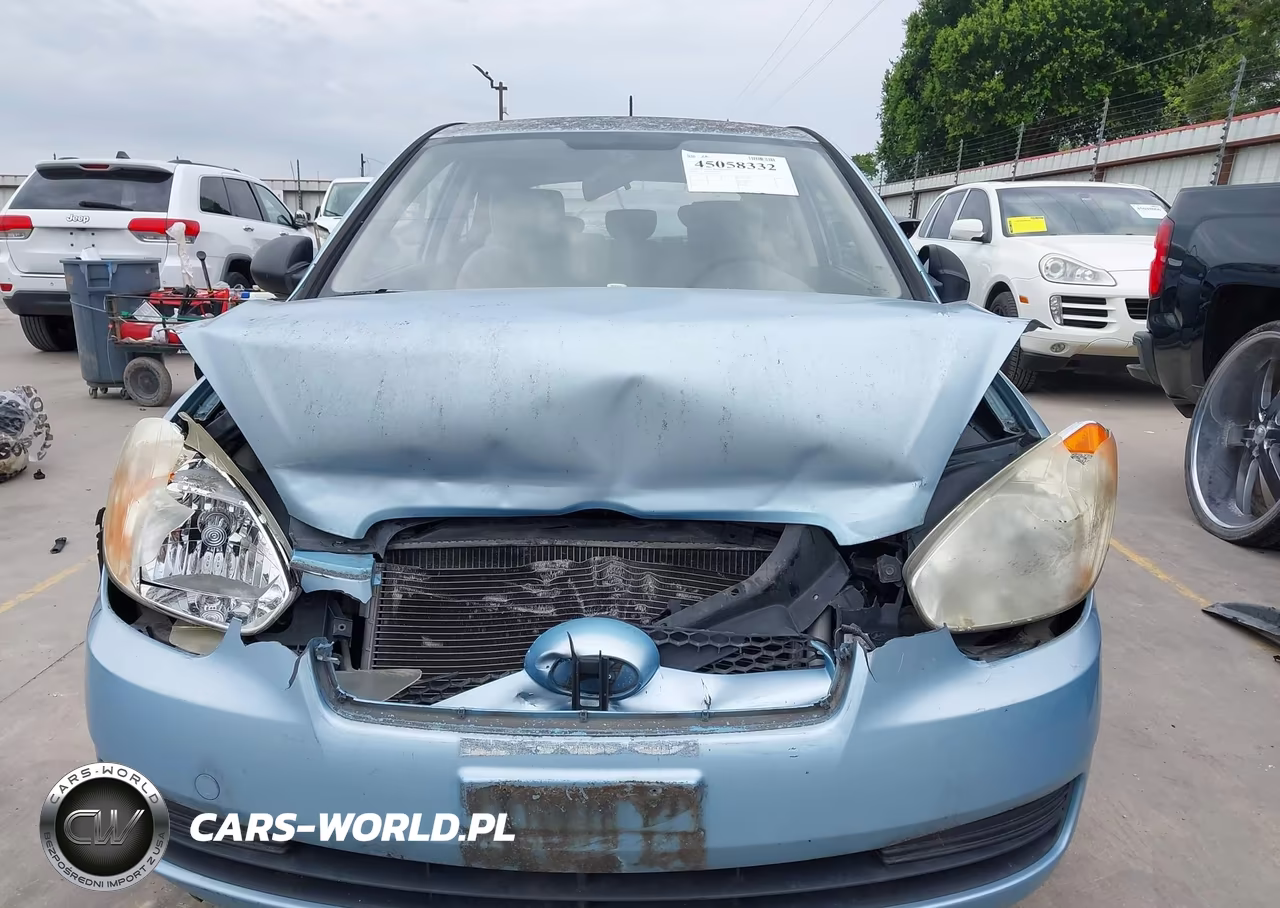 2008 Hyundai Accent Gs VIN:KMHCM36C98U091547 - 12