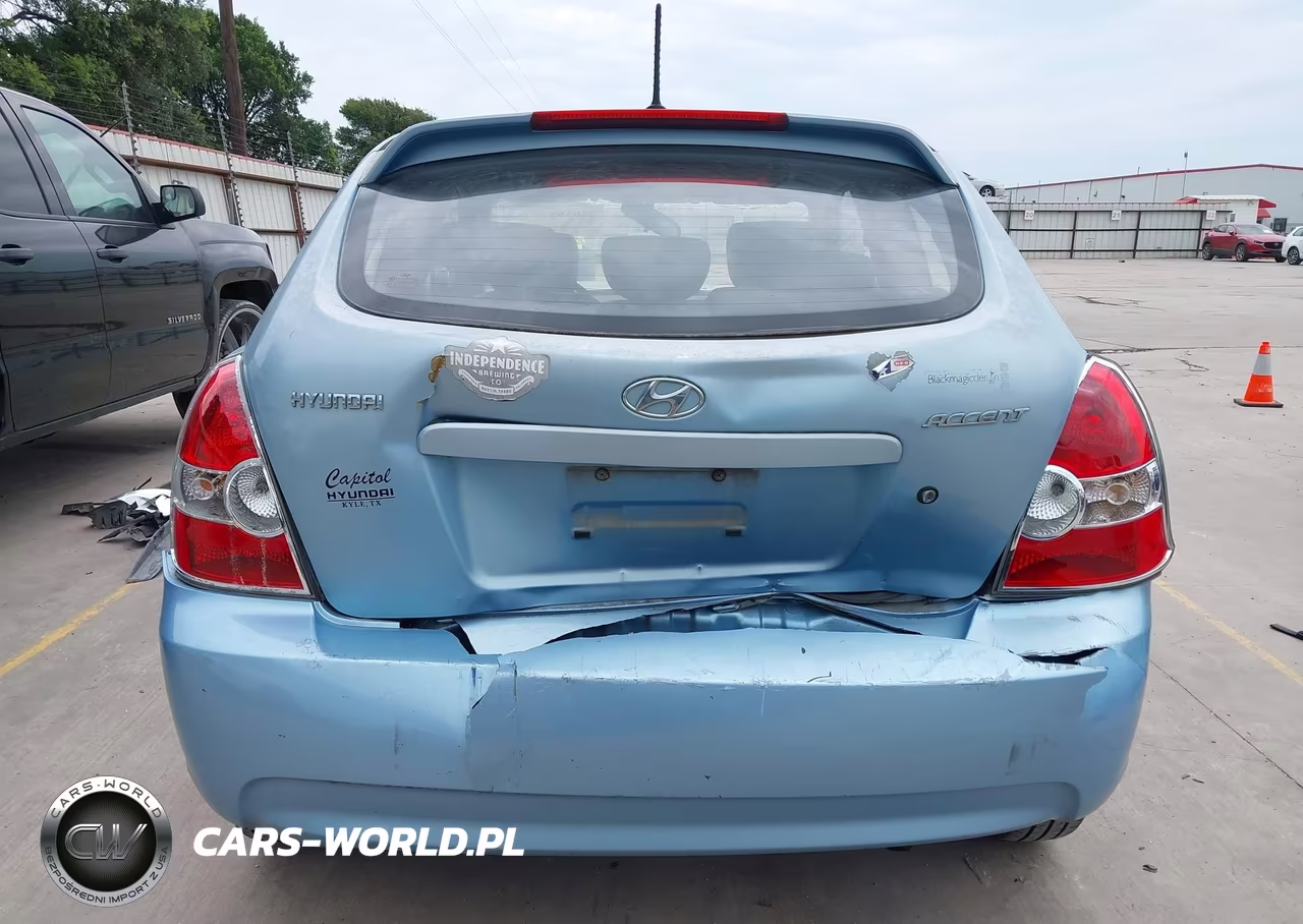 2008 Hyundai Accent Gs VIN:KMHCM36C98U091547 - 16