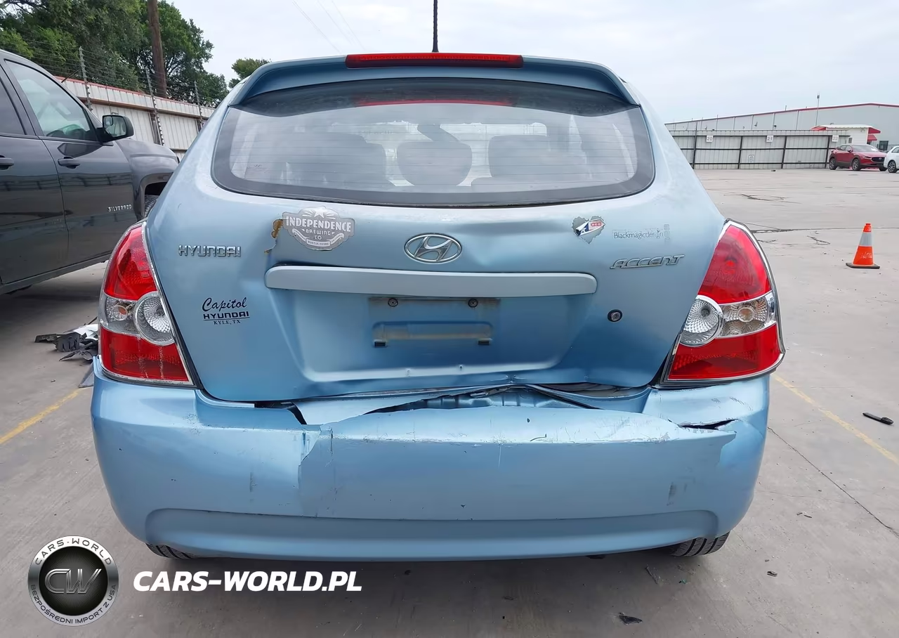 2008 Hyundai Accent Gs VIN:KMHCM36C98U091547 - 17