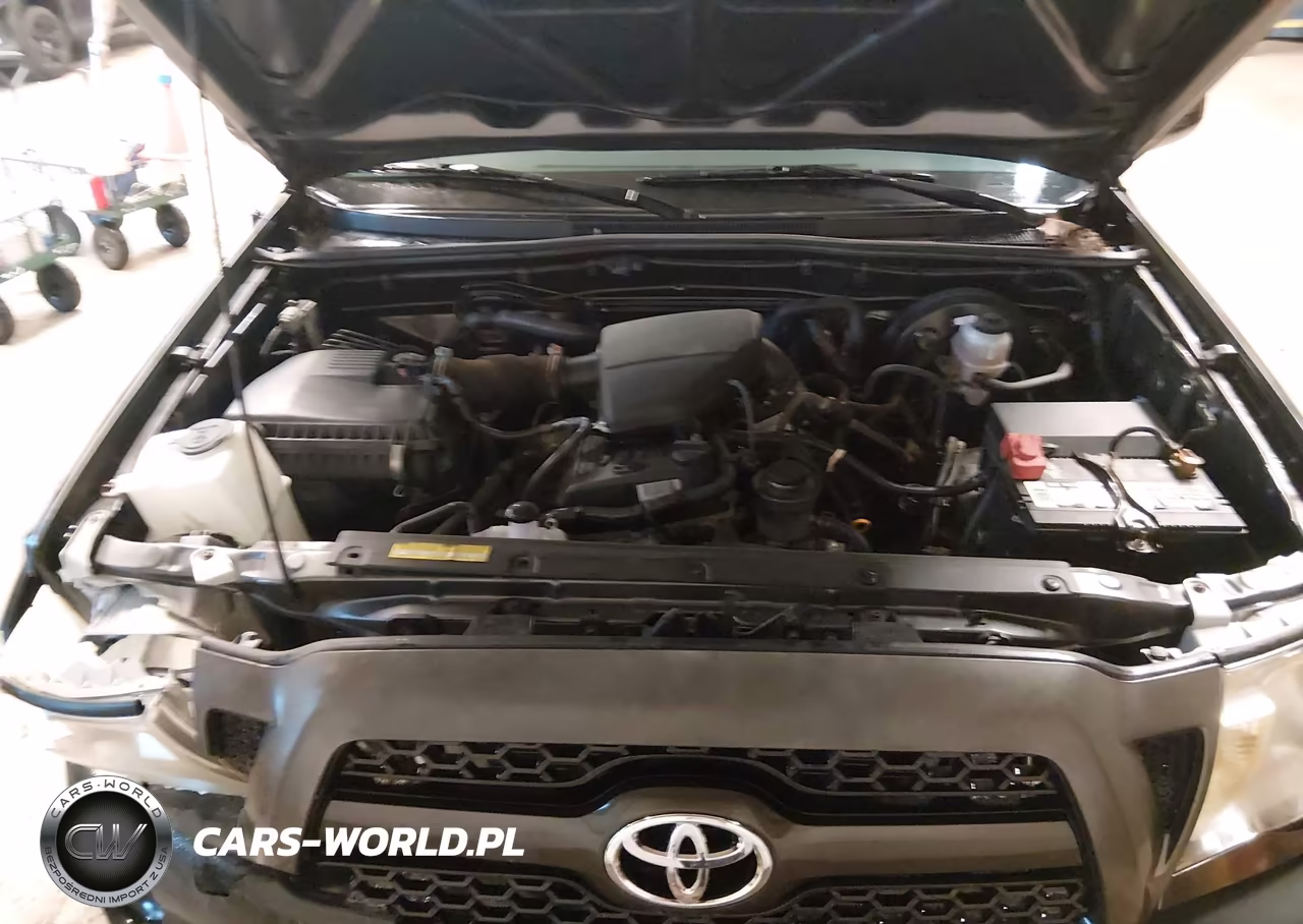 2011 Toyota Tacoma VIN:5TFPX4EN0BX004615 - 10