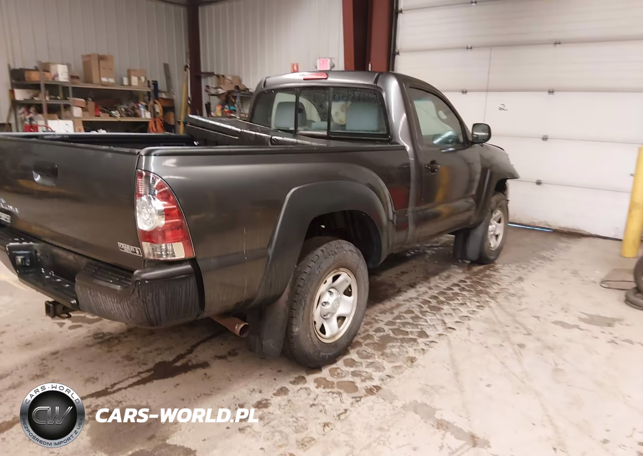 2011 Toyota Tacoma VIN:5TFPX4EN0BX004615 - 4