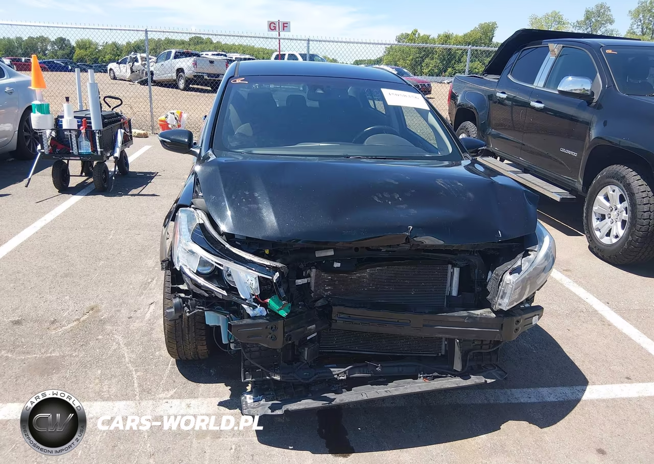 2017 Kia Forte S VIN:3KPFL4A7XHE054266 - 11