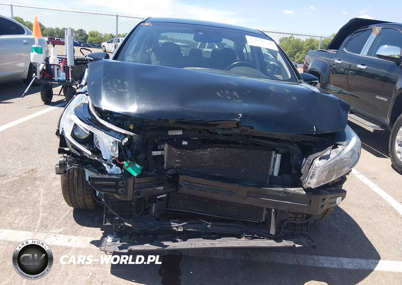 2017 Kia Forte S VIN:3KPFL4A7XHE054266 - 6
