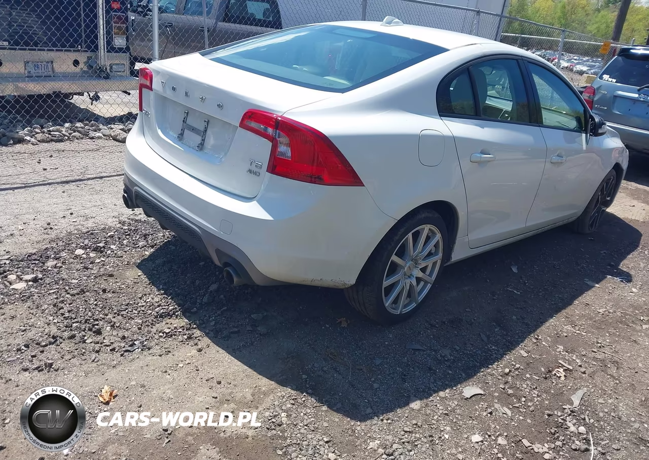 2017 Volvo S60 T5 Dynamic VIN:YV140MTL8H2437107 - 4