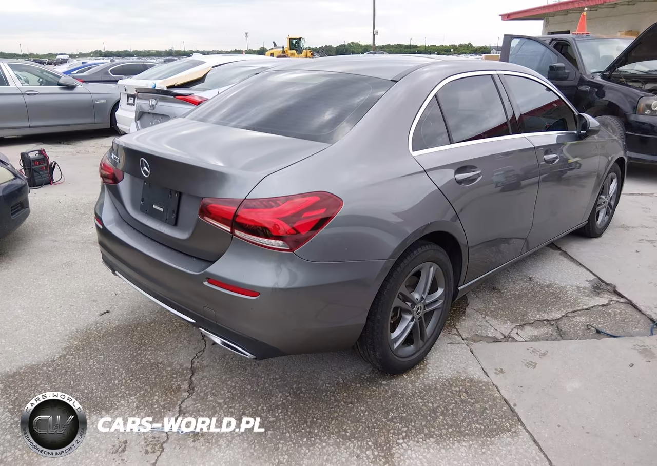 2020 Mercedes-Benz A 220 VIN:W1K3G4EBXLJ203217 - 4