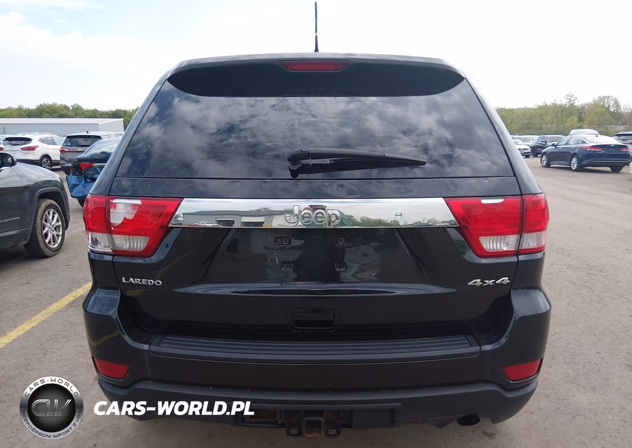 2013 Jeep Grand Cherokee Laredo VIN:1C4RJFAG3DC639707 - 16