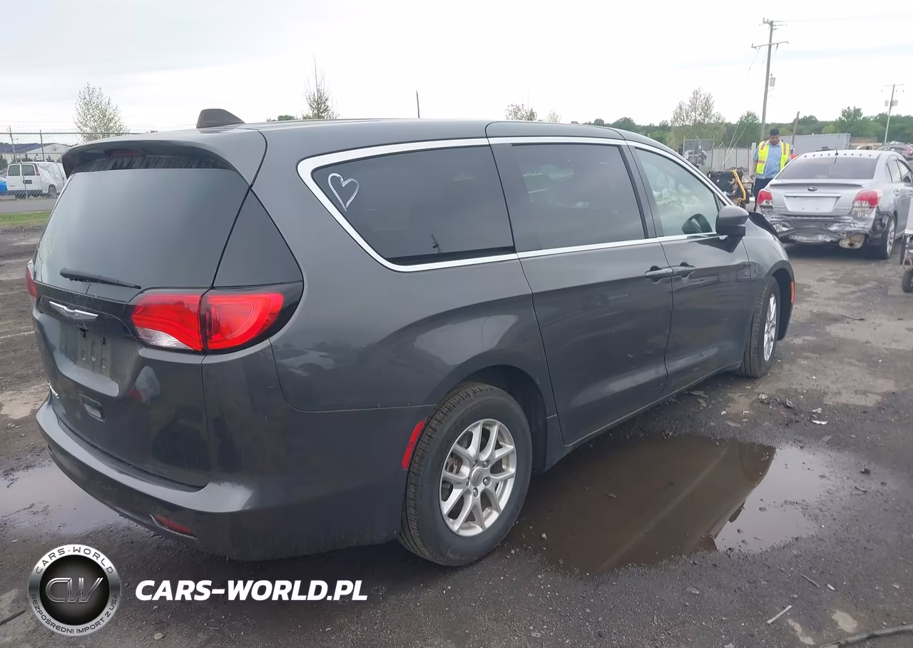 2022 Chrysler Voyager Lx VIN:2C4RC1CG5NR219126 - 4