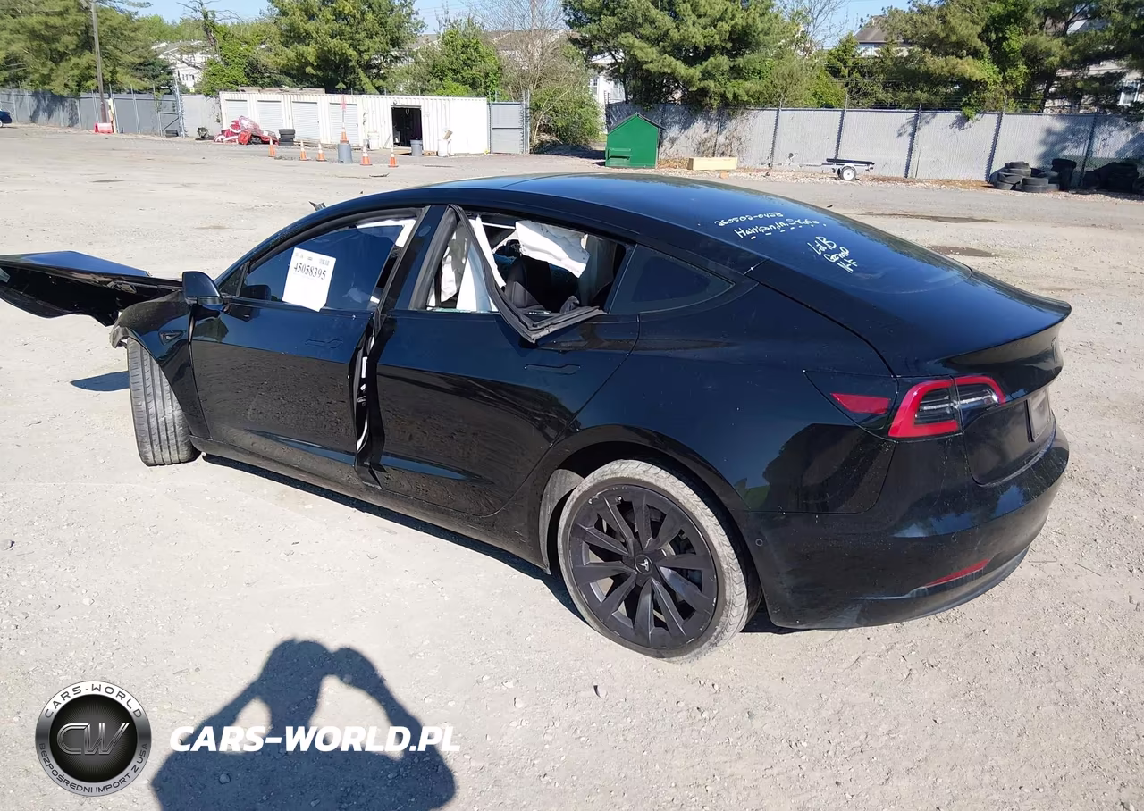 2022 Tesla Model 3 Rear-Wheel Drive VIN:5YJ3E1EAXNF184734 - 3