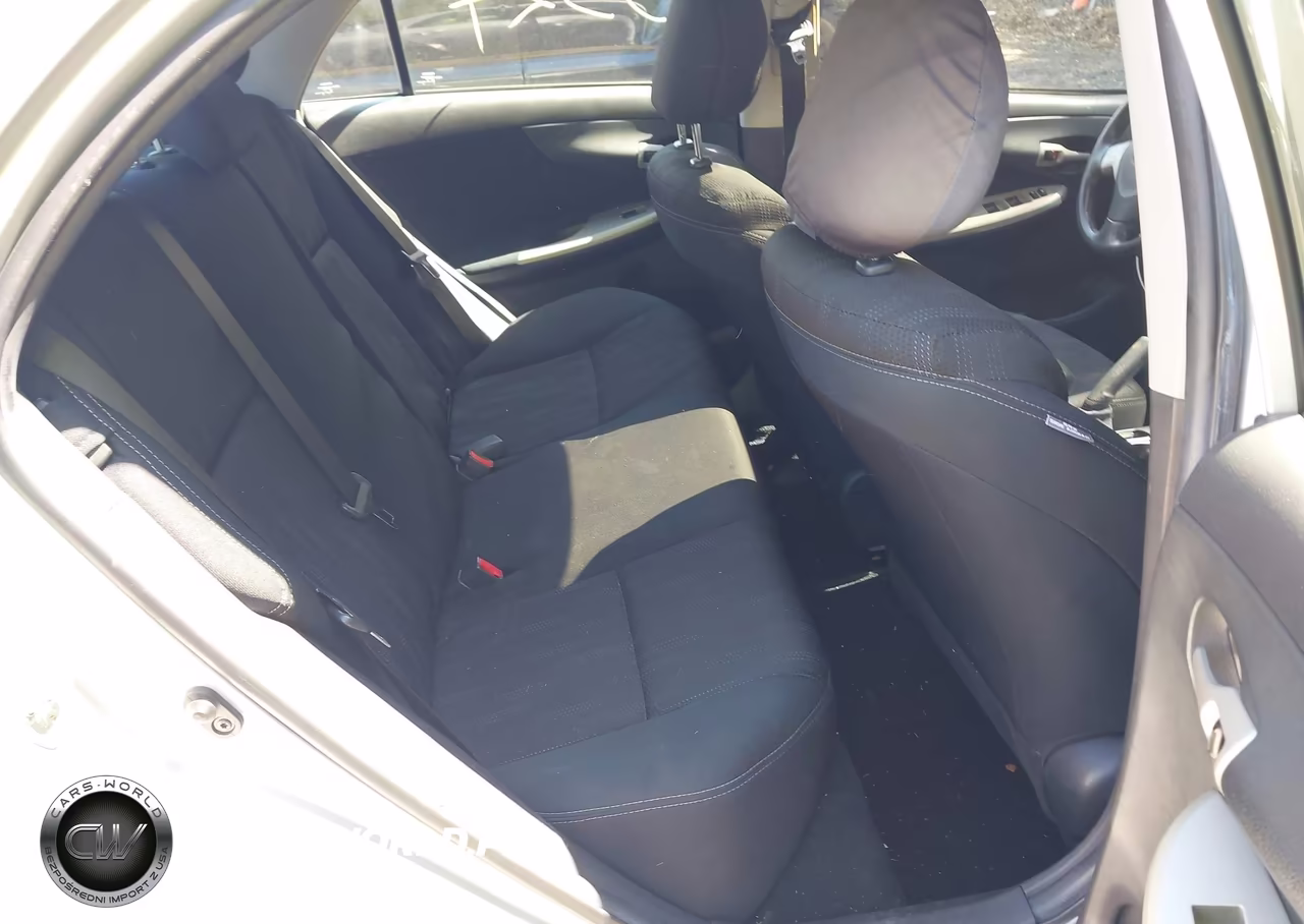 2013 Toyota Corolla S VIN:2T1BU4EE6DC973324 - 8