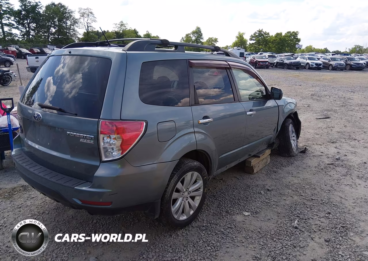 2011 Subaru Forester 2.5X Limited VIN:JF2SHAEC0BH738705 - 4
