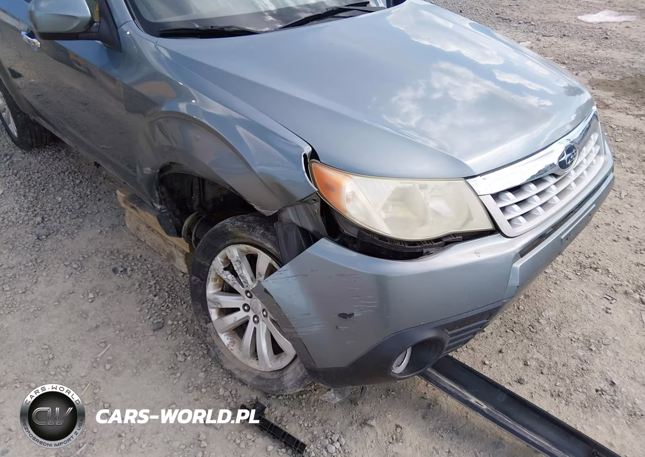 2011 Subaru Forester 2.5X Limited VIN:JF2SHAEC0BH738705 - 6