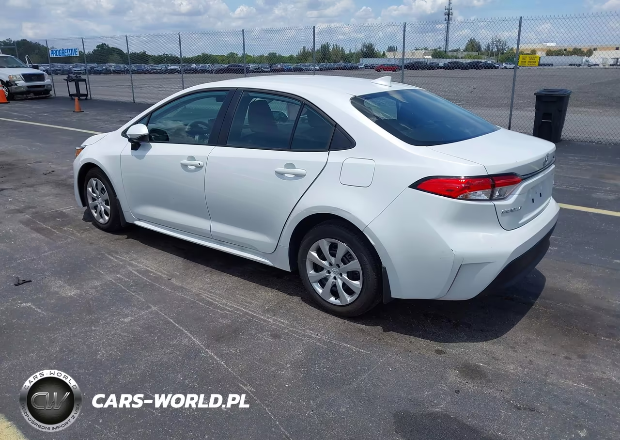 2026 Toyota Corolla Le VIN:5YFB4MDE4TP398804 - 3