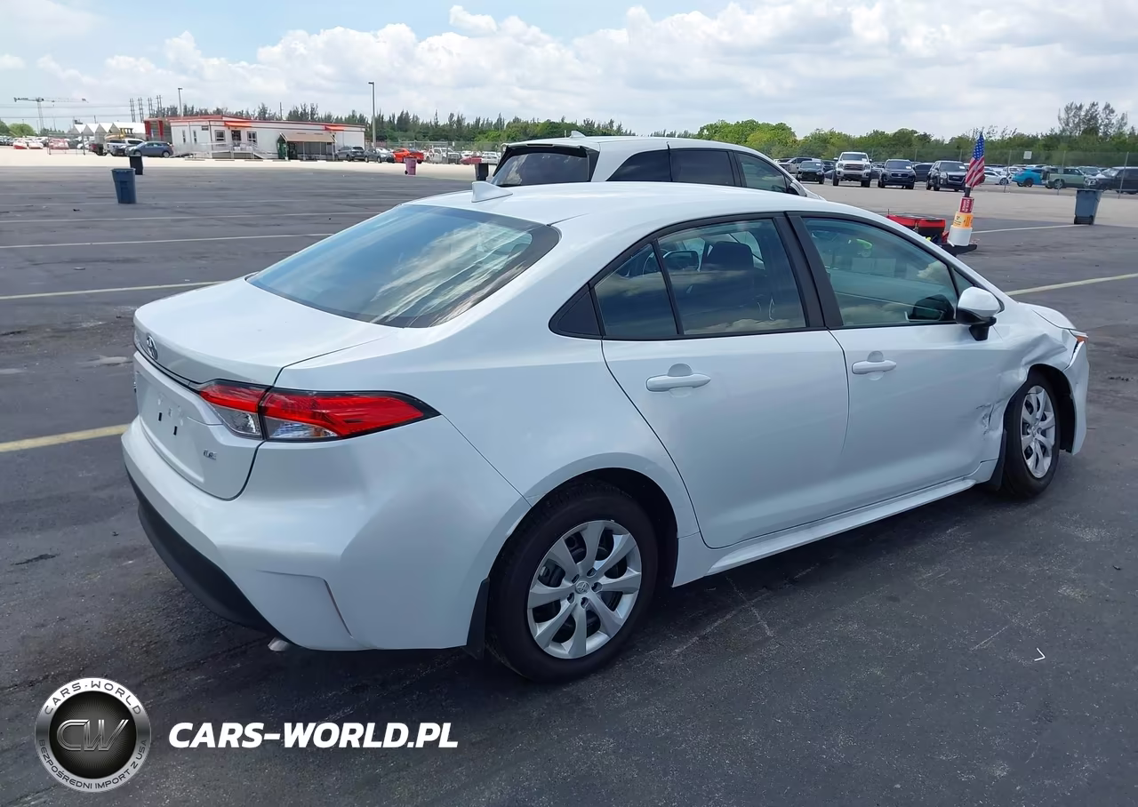 2026 Toyota Corolla Le VIN:5YFB4MDE4TP398804 - 4