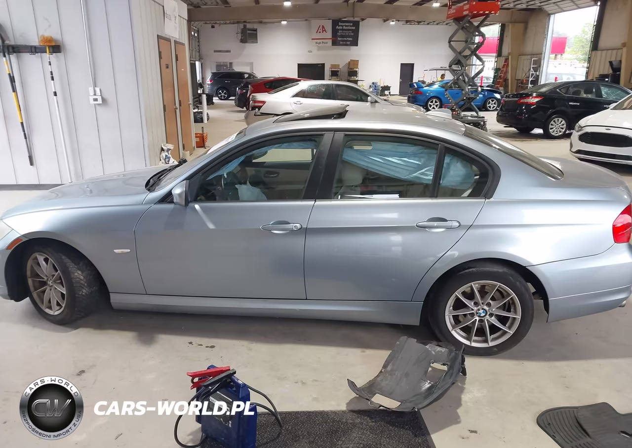 2010 BMW 328I VIN:WBAPH7C5XAA176666 - 13
