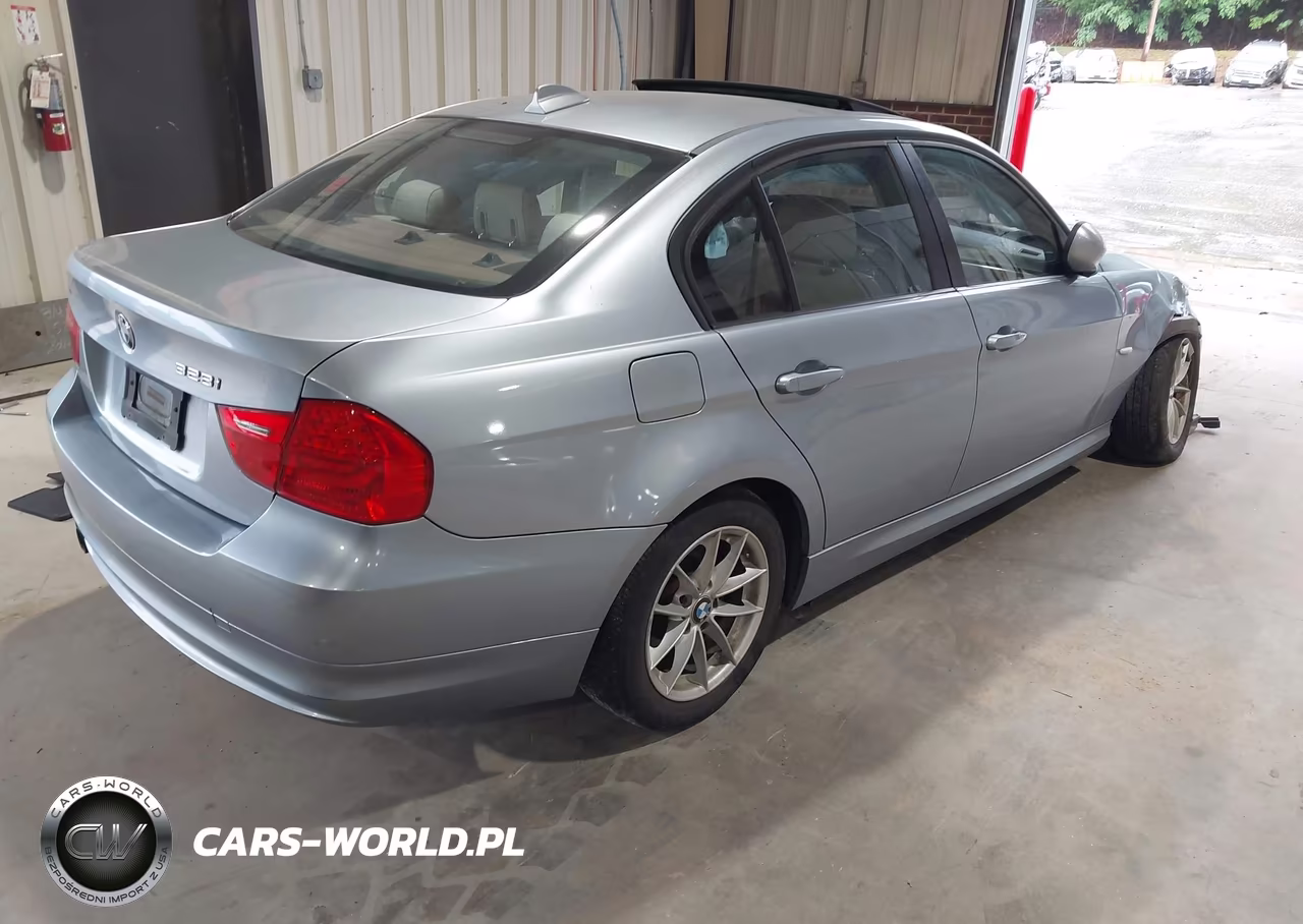 2010 BMW 328I VIN:WBAPH7C5XAA176666 - 4