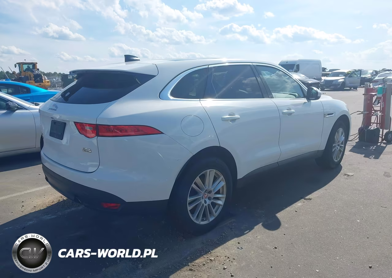 2020 Jaguar F-Pace Prestige P250 Awd Automatic VIN:SADCK2FX6LA627389 - 4