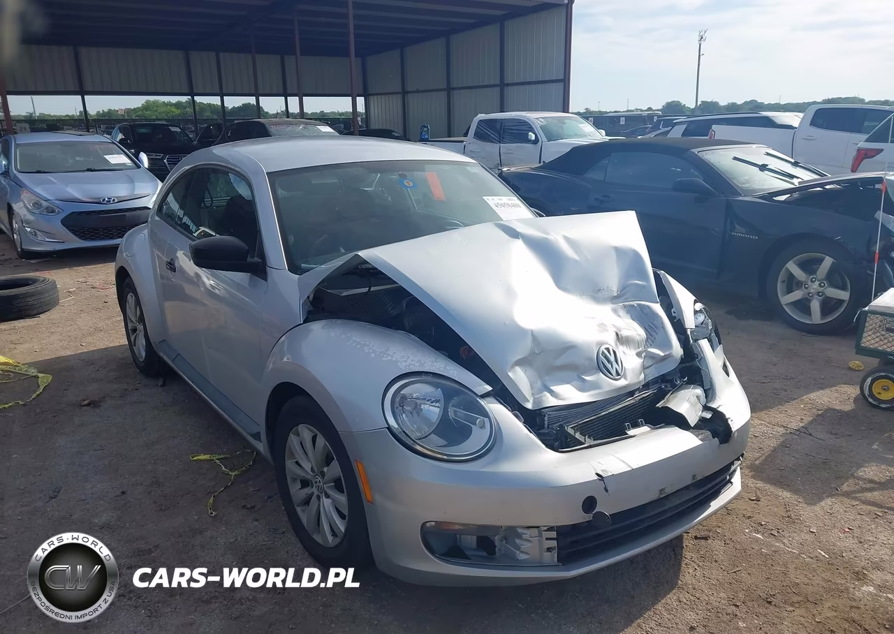 2014 Volkswagen Beetle 1.8T Entry