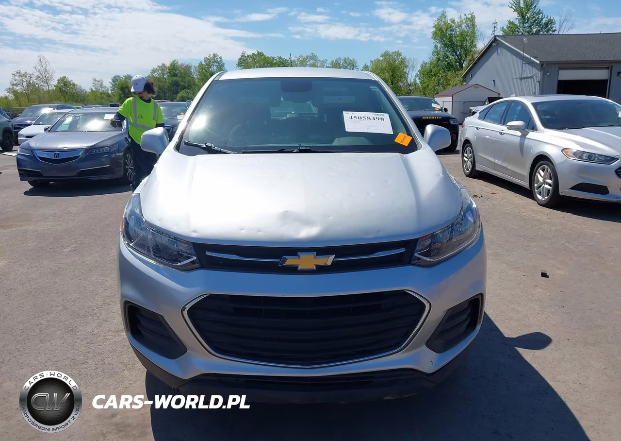2019 Chevrolet Trax Ls VIN:3GNCJKSB5KL372399 - 12