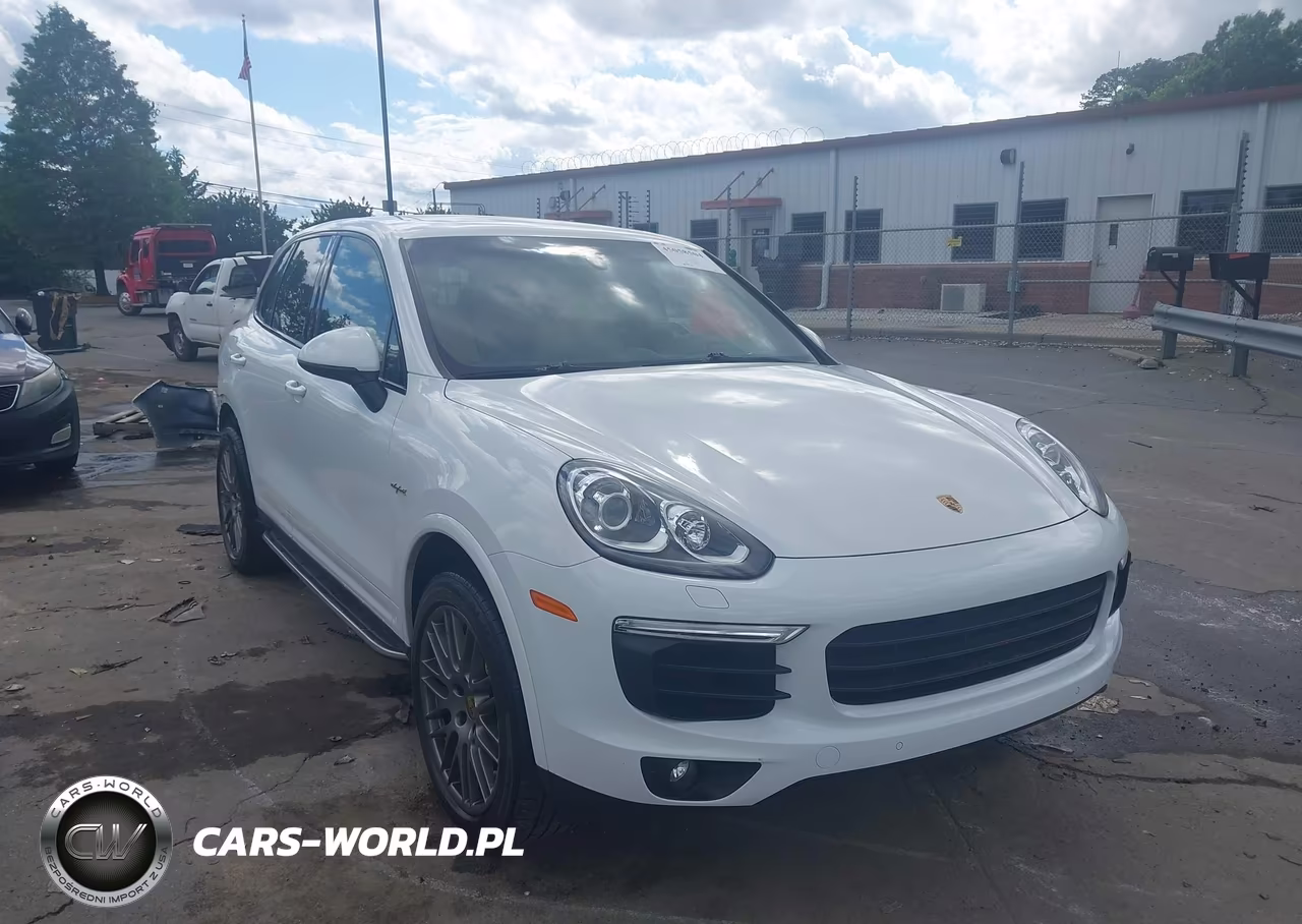 2018 Porsche Cayenne E-Hybrid S Platinum Edition