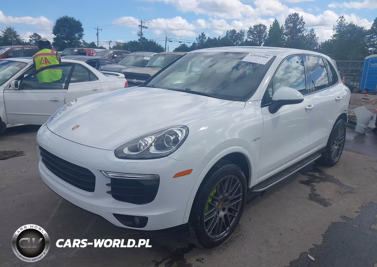 2018 Porsche Cayenne E-Hybrid S Platinum Edition VIN:WP1AE2A21JLA72227 - 2