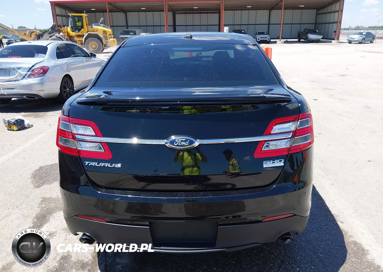 2019 Ford Taurus Sho VIN:1FAHP2KT7KG105944 - 16