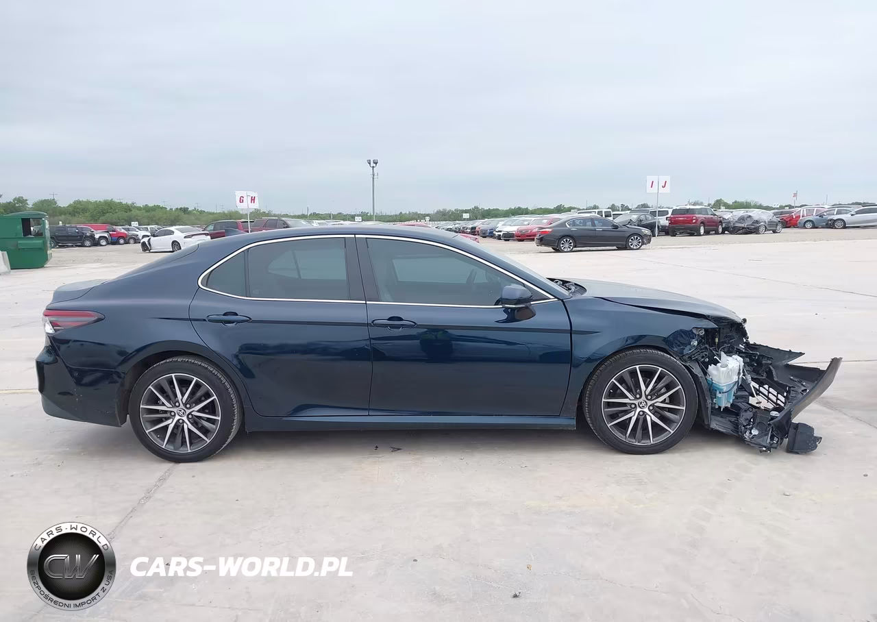 2021 Toyota Camry Xle VIN:4T1F11AK2MU565115 - 13