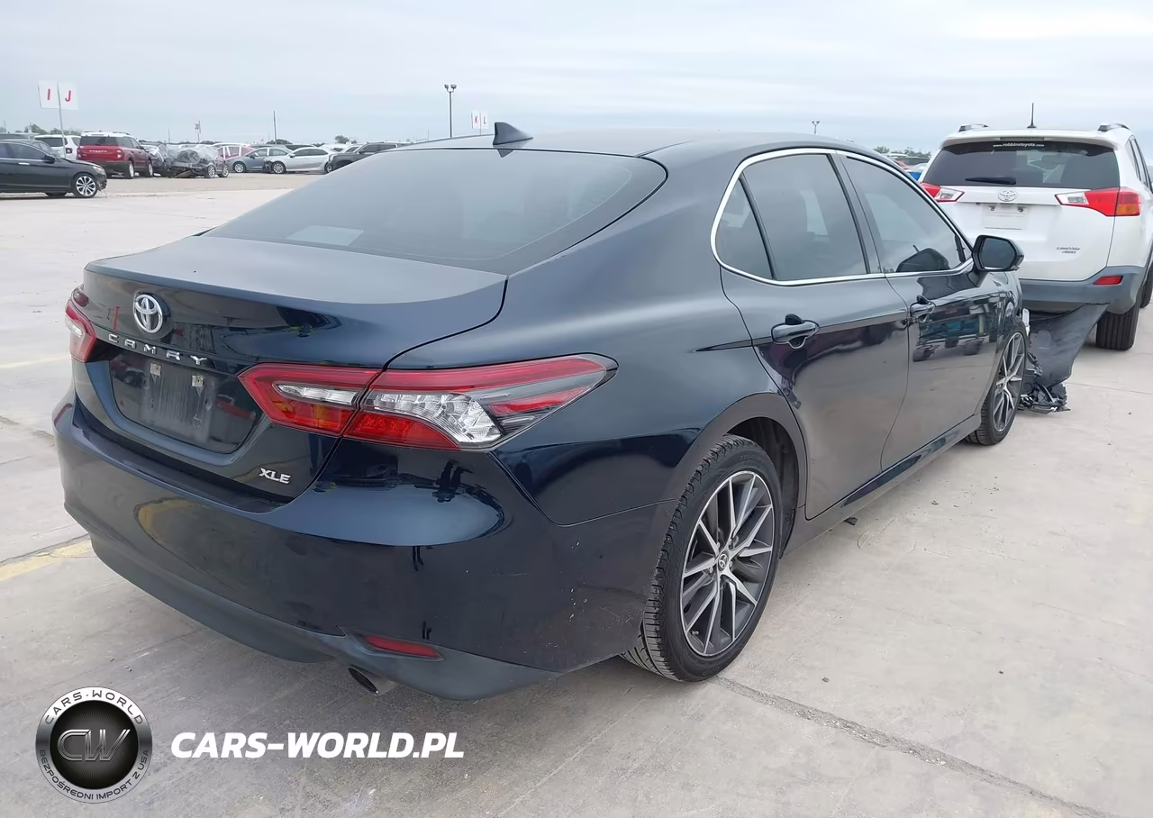 2021 Toyota Camry Xle VIN:4T1F11AK2MU565115 - 4