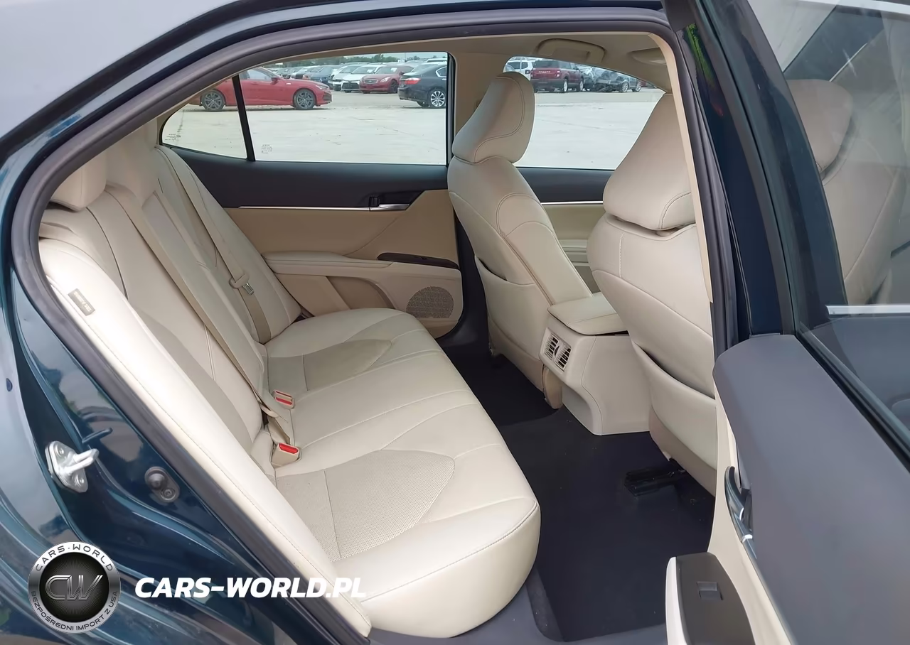 2021 Toyota Camry Xle VIN:4T1F11AK2MU565115 - 8
