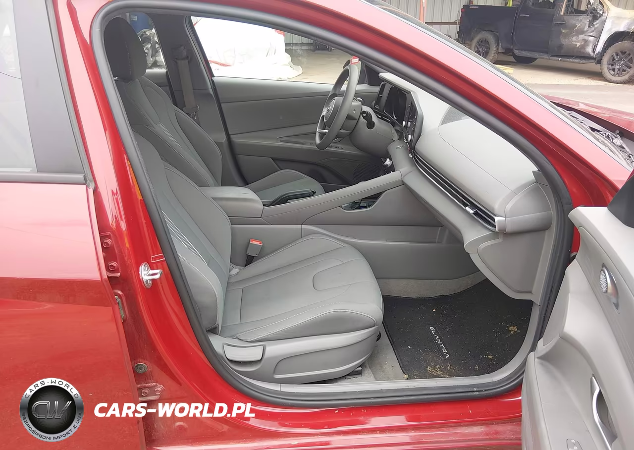 2023 Hyundai Elantra Sel VIN:KMHLM4AG7PU521381 - 5