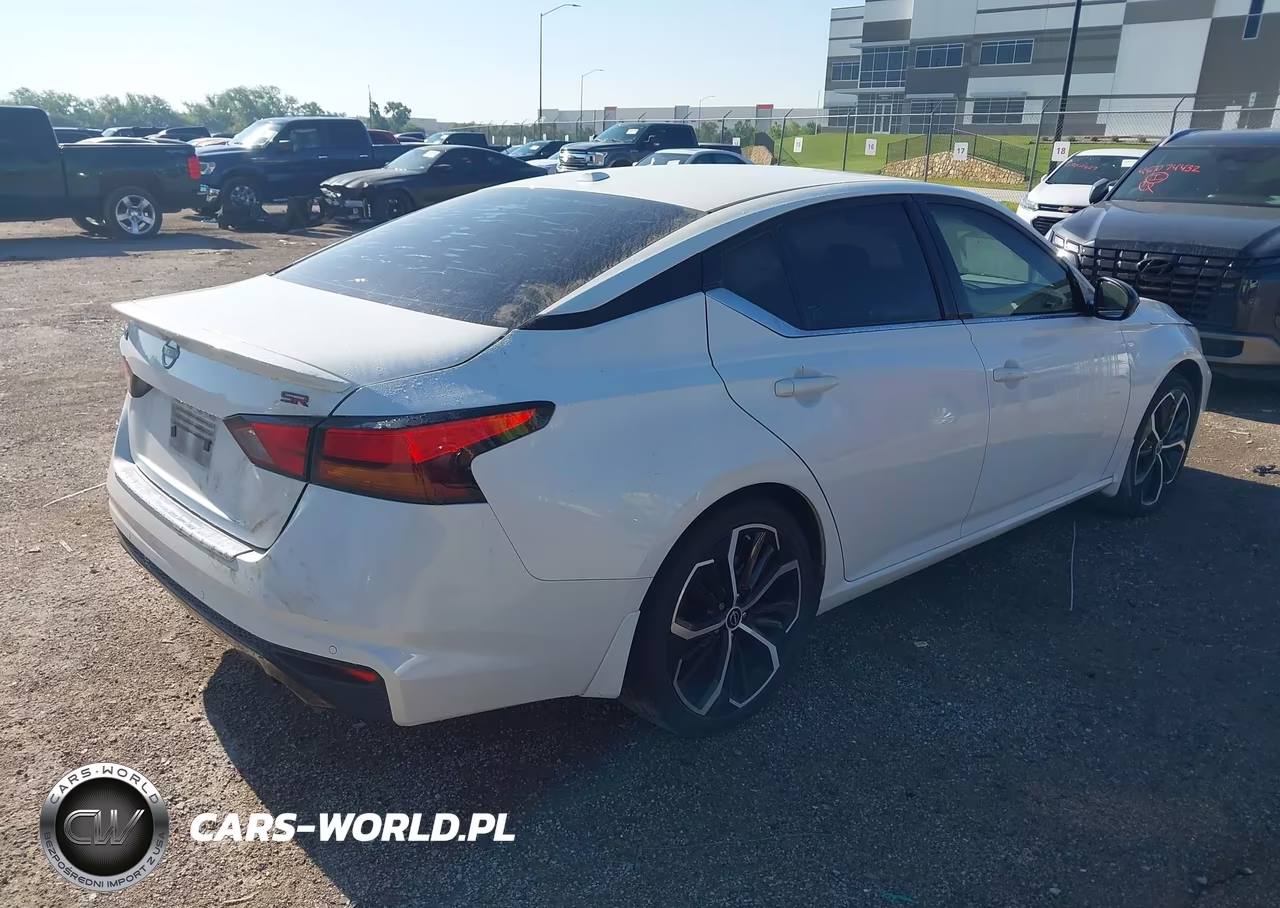 2023 Nissan Altima Sr Fwd VIN:1N4BL4CV2PN318882 - 4