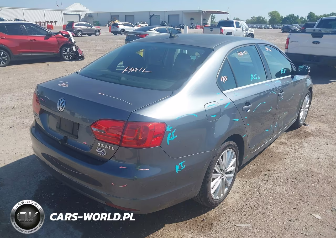 2011 Volkswagen Jetta 2.5L Sel VIN:3VWLX7AJ5BM099601 - 4