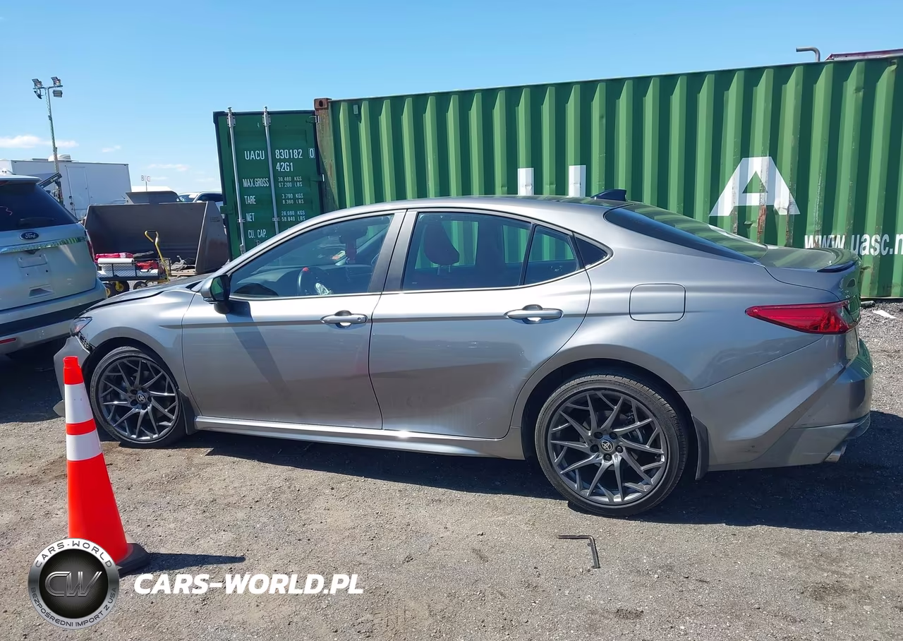 2025 Toyota Camry Xse VIN:4T1DBADK5SU523163 - 14