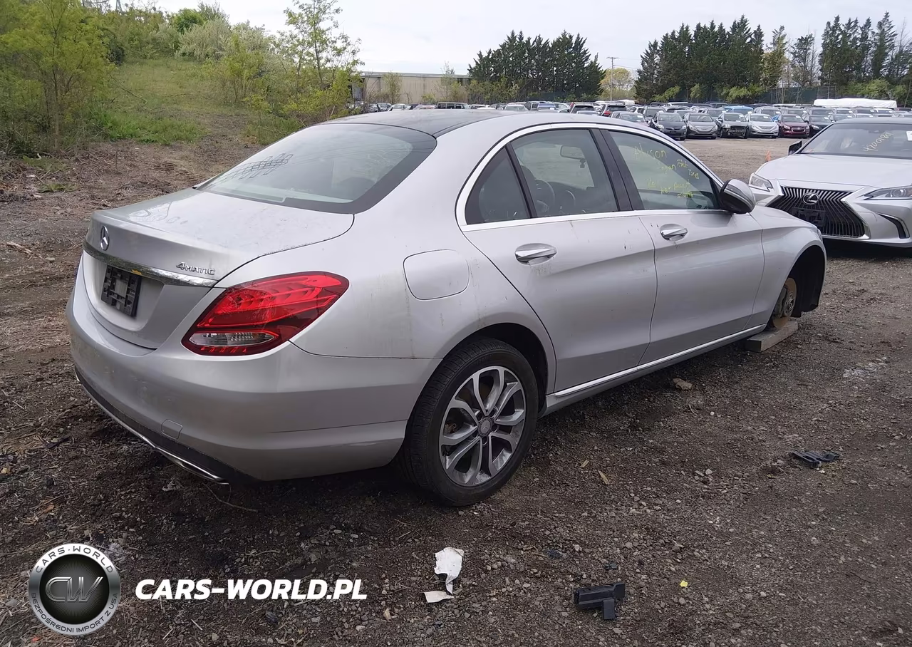 2016 Mercedes-Benz C-Class C 300 VIN:WDDWF4KB1GR150399 - 4