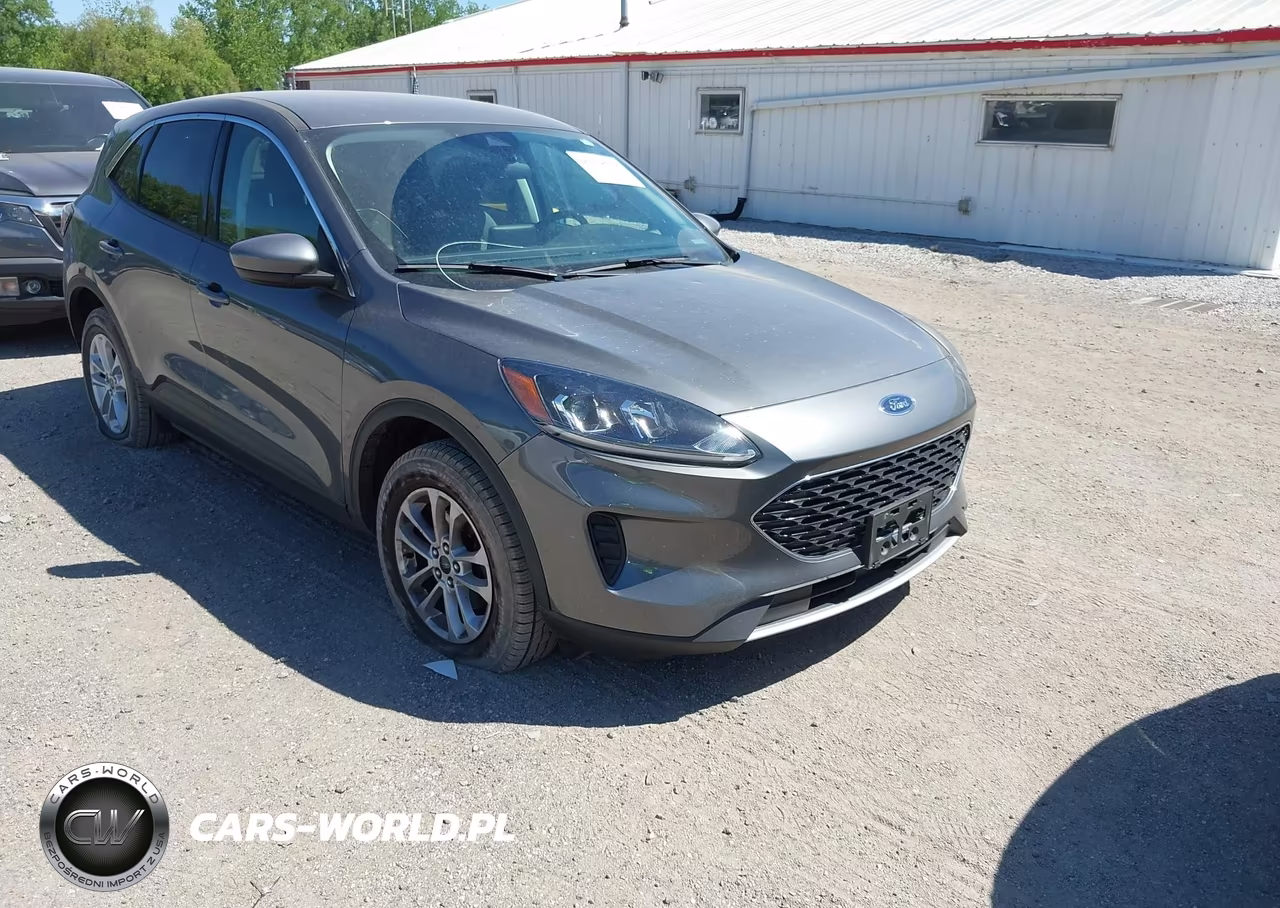 2021 Ford Escape Se